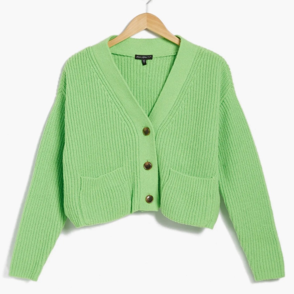 NWT Green Ribbed Cropped Cardigan - Medium